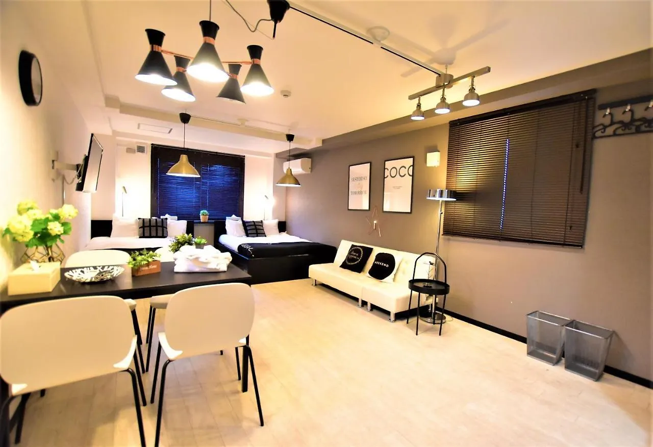 First Stop 黑門 28 館 Apartment Osaka Japan